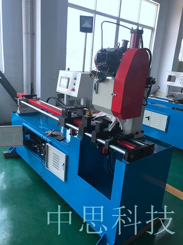 我們在買二手全自動切管機東西的時候，只看外觀不能看出什么東西